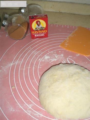 5分钟面包-肉桂葡萄干面包的做法步骤1