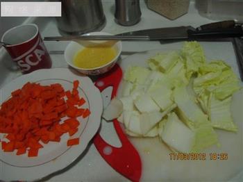 胡萝卜鸡蛋土豆泥的做法图解2