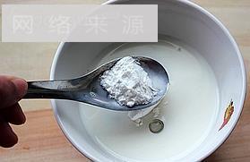 虾仁炒牛奶的做法步骤6
