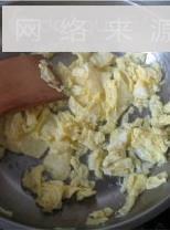 丝瓜炒蛋的做法步骤4