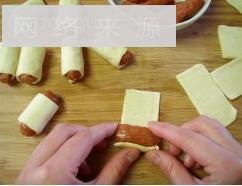 QQ香肠一口酥的做法步骤4