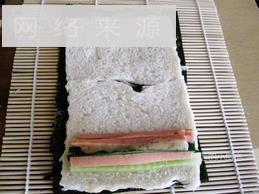 土司寿司卷的做法步骤5