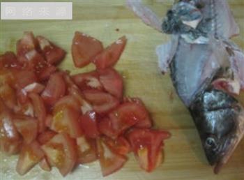 蕃茄桂鱼浓汤的做法步骤5