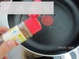 番茄牛肉炒饭的做法步骤3