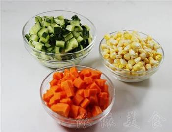 经典蔬菜沙拉的做法步骤1