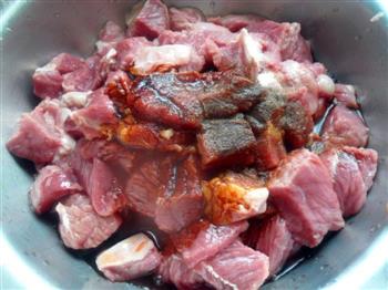 红烧牛肉&手擀面的做法步骤1