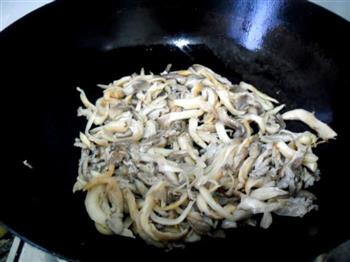 蘑菇的另类吃法-素版京酱肉丝的做法步骤7