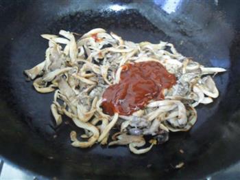 蘑菇的另类吃法-素版京酱肉丝的做法步骤8