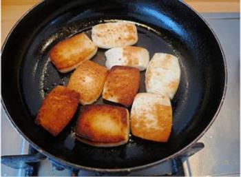 咖喱羊肉配香煎馒头片的做法步骤5