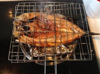 烤竹荚鱼的做法步骤3