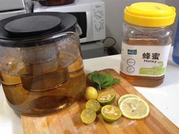柠檬蜜橘茶的做法步骤1