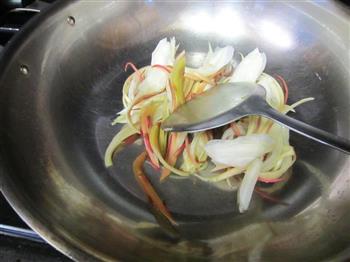 昙花紫菜鸡蛋汤的做法步骤5