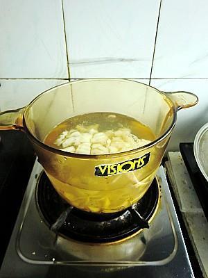 秋季养生-梨藕百合汤的做法步骤6