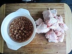 腐乳花生炖猪蹄的做法步骤1