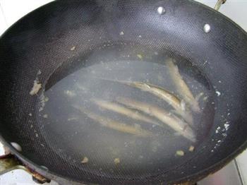 泥鳅豆腐汤的做法步骤3