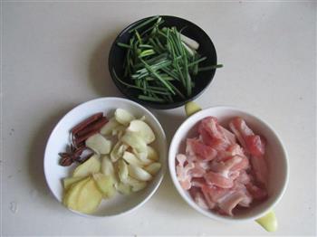 很下饭的美味家常菜-干锅花菜的做法步骤3