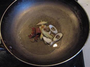 鸡肉酱烧海带黄豆的做法步骤3