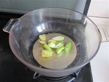 大暑时节的清补佳品-冬瓜老鸭汤的做法步骤3