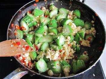 简单不乏营养的家常菜-剁椒丝瓜炒蛋的做法步骤8