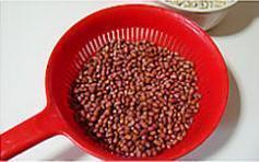 冰糖红豆薏米粥的做法步骤2
