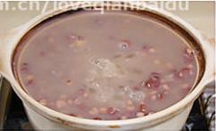 冰糖红豆薏米粥的做法步骤4