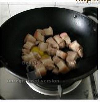 松茸烧肉的做法步骤3