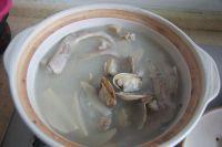 鸭掌杏鲍菇蛤蜊汤的做法图解9