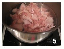 新疆大盘鸡的做法步骤5
