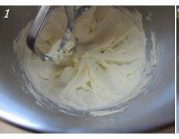 酸奶油磅蛋糕的做法步骤2