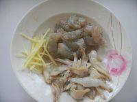 鲍鱼鲜虾粥的做法步骤3