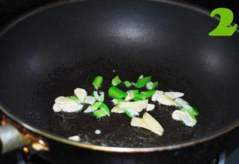 牡蛎豆腐汤的做法步骤1