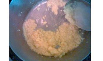 法式奶油蘑菇汤的做法步骤1