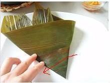 飘香糯米粽的做法步骤7