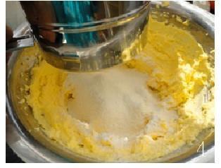 蛋黄葡萄奶酥的做法步骤4