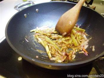 泰式咖喱皇炒蟹的做法步骤11