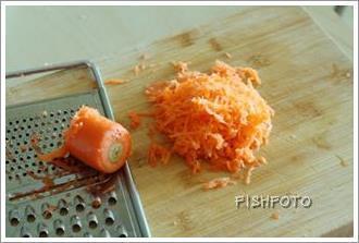 鳕鱼胡萝卜粥的做法步骤4