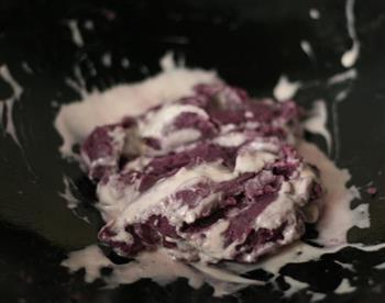紫气东来中秋夜-椰香紫薯冰皮月饼的做法步骤4