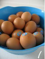 五香咸鸡蛋的做法步骤1