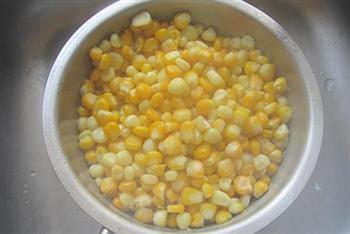 金沙玉米的做法步骤2