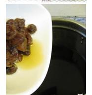 椰汁桂圆黑糯米粥的做法图解3