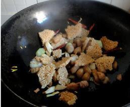 锅巴香酥鸡块的做法步骤3