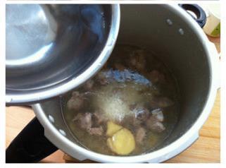 排骨绿豆青菜粥的做法步骤5
