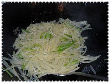 清炒土豆丝的做法步骤5