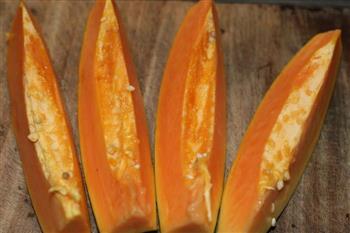 秋日滋润祛湿木瓜汤的做法步骤1