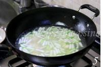 咸蛋干贝葫子汤的做法图解5