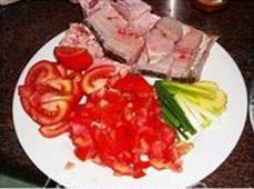 营养开胃番茄鱼块的做法步骤1
