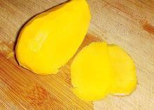 自制美味芒果干的做法步骤2
