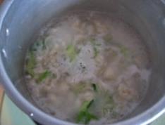 清淡疙瘩汤的做法步骤3