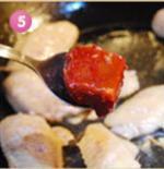 玫瑰腐乳鸡翅烧啤酒香菇面筋的做法图解5