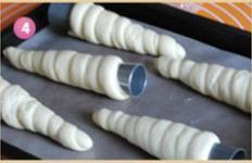 百吉福奶酪布丁螺旋卷的做法步骤6